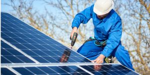 Installation Maintenance Panneaux Solaires Photovoltaïques à Les Combes